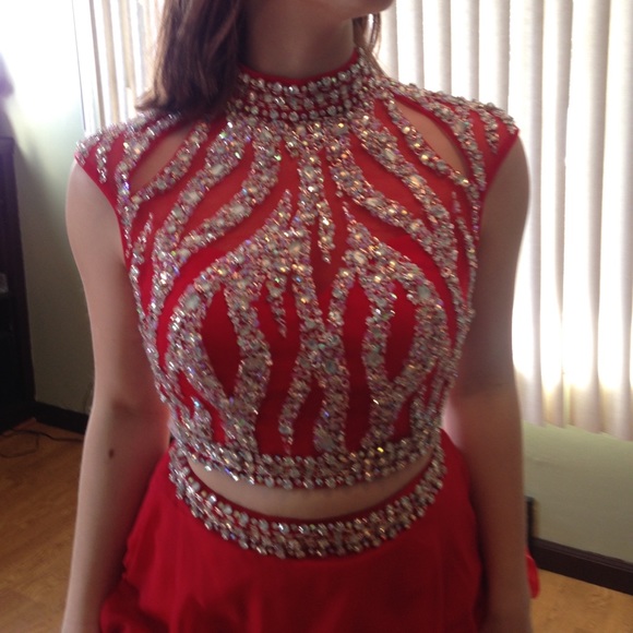 Prom Dress - Picture 4 of 4